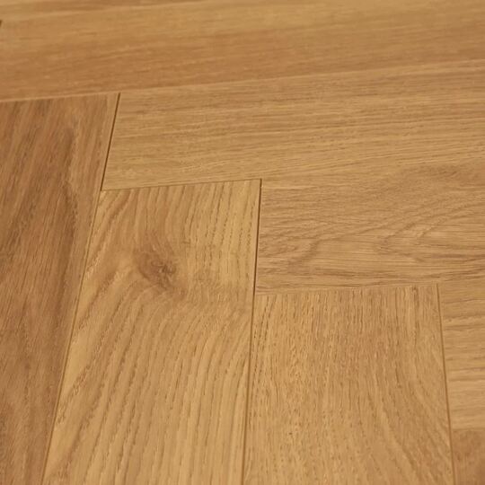 Ламинат Елочка Wood Style Горн Металл 4157